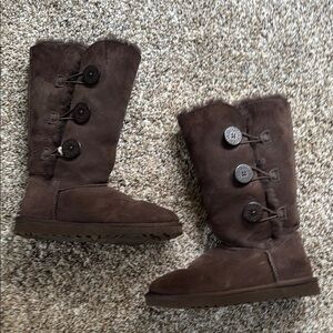 Cozy Brown Buttoned Women's Boots